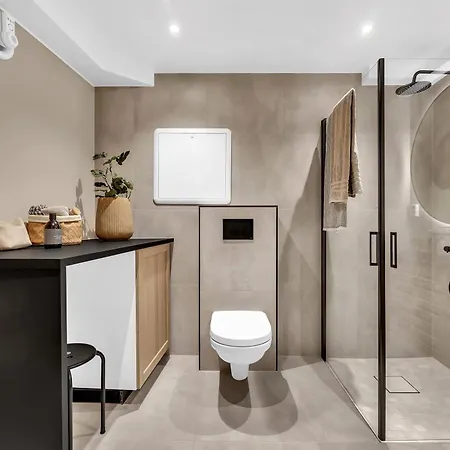 Modern - Charming Location - Old Town Appartement