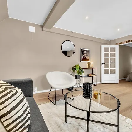 Апартаменты Modern - Charming Location - Old Town