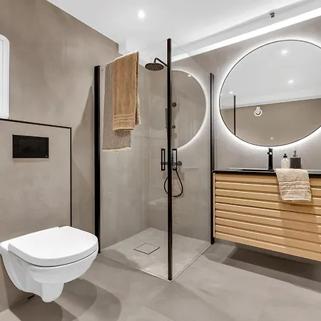 Modern - Charming Location - Old Town Appartement *