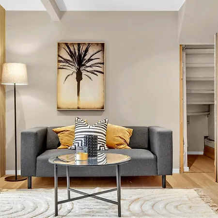 Modern - Charming Location - Old Town *